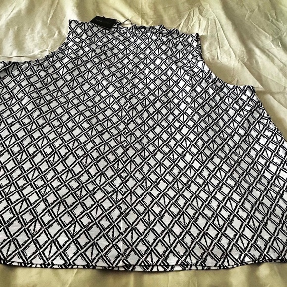 TOP, SLEEVELESS, SNOW (Black & White), SIZE 4X, LINEN TEXTURE, MICHEL STUDIO for - Picture 8 of 8